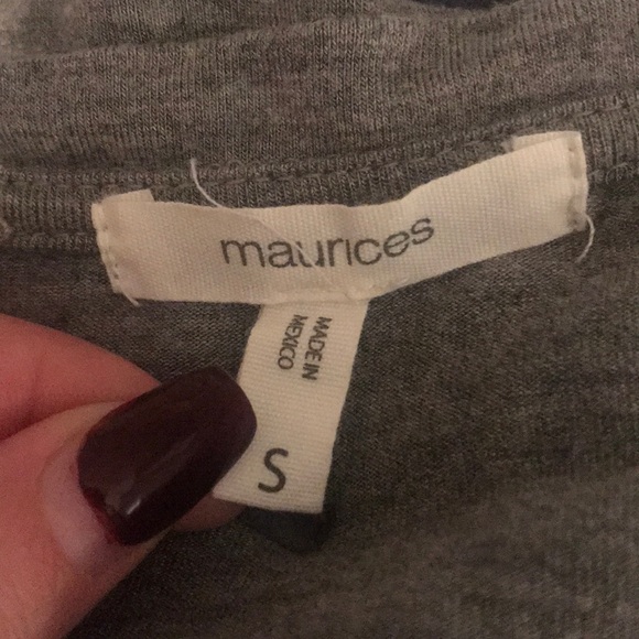 t-shirt - Picture 2 of 3